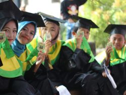Menyaksikan Pelepasan Murid SDN Kebonagung I: Penuh Kenangan, Sangat Menghibur…
